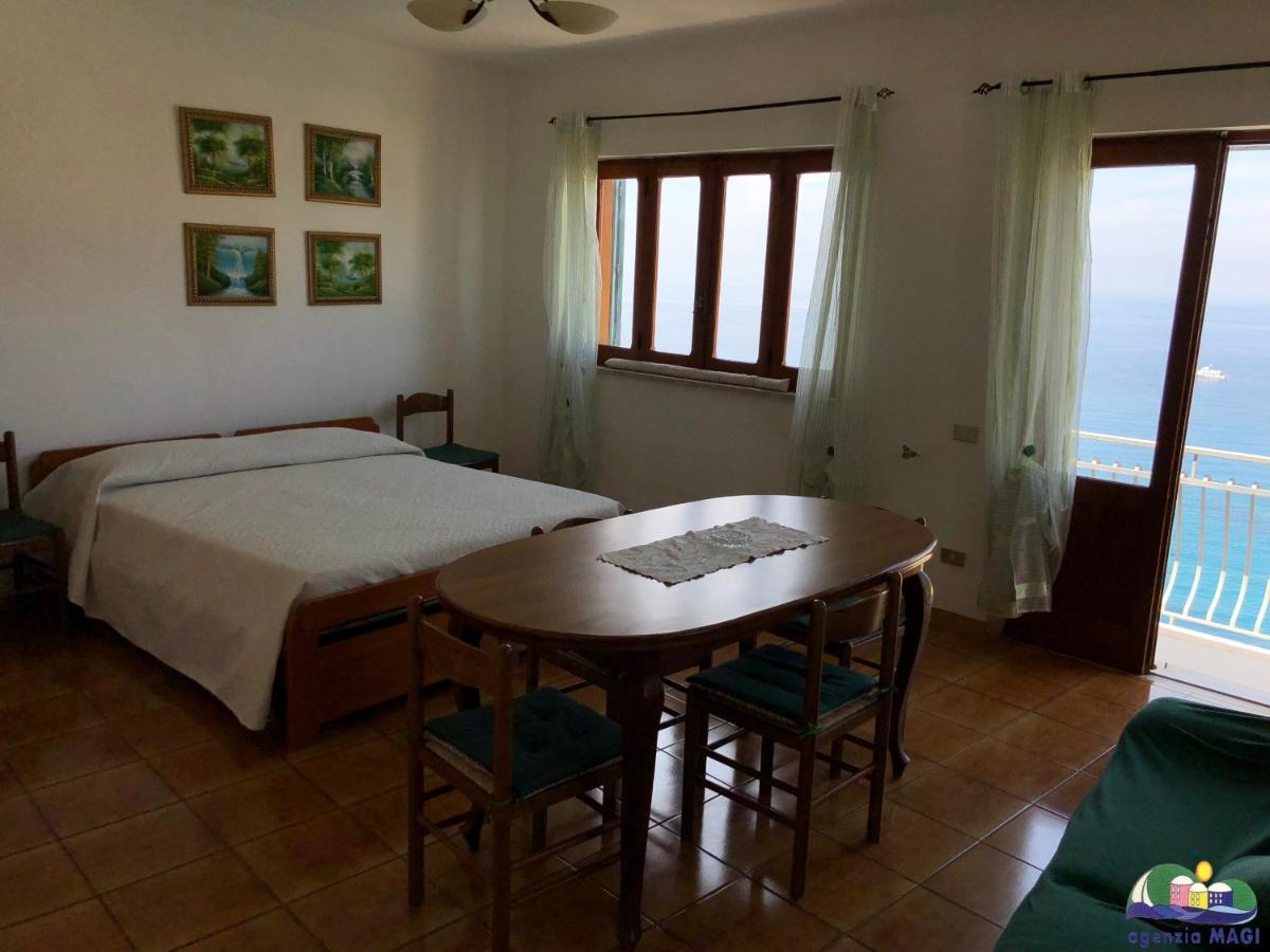 Apartmán Magi - Il Tramonto Su Palmarola Ponza Exteriér fotografie